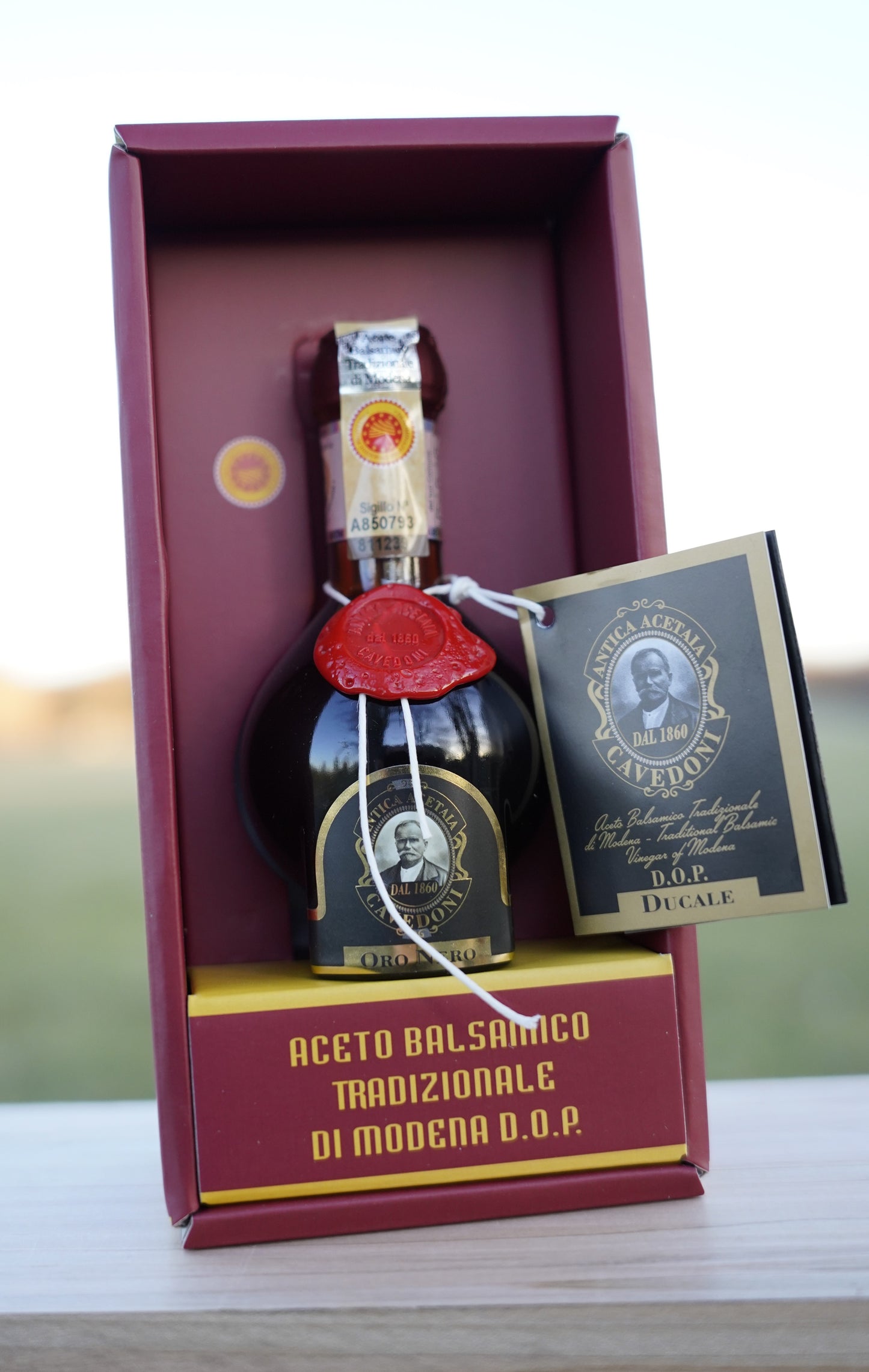Cavedoni Traditional PDO Balsamic Vinegar from Modena